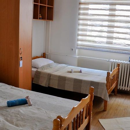 Rooms Karadjordje ベオグラード エクステリア 写真