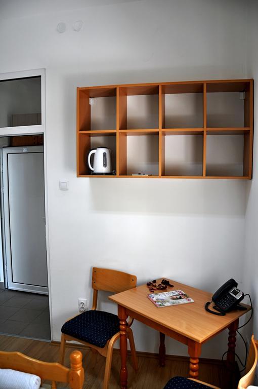 Rooms Karadjordje ベオグラード エクステリア 写真