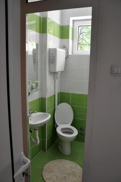 Rooms Karadjordje ベオグラード エクステリア 写真