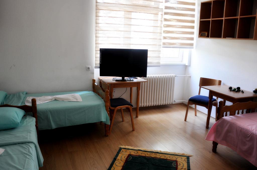 Rooms Karadjordje ベオグラード エクステリア 写真